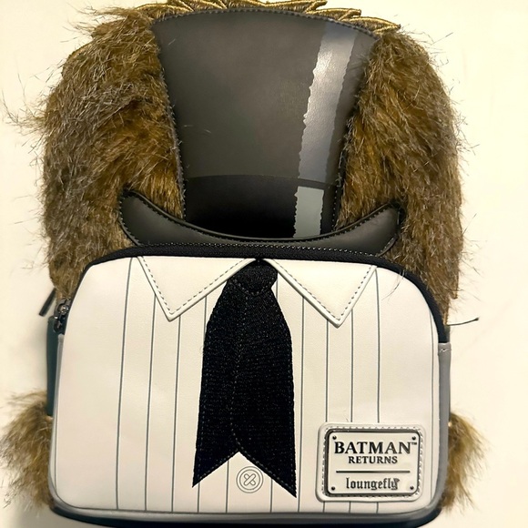 Loungefly Handbags - NWT Loungefly Batman Returns
Penguin Mini Backpack